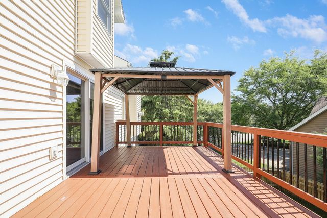 1448 Surrey Alcove, Woodbury, MN 55125