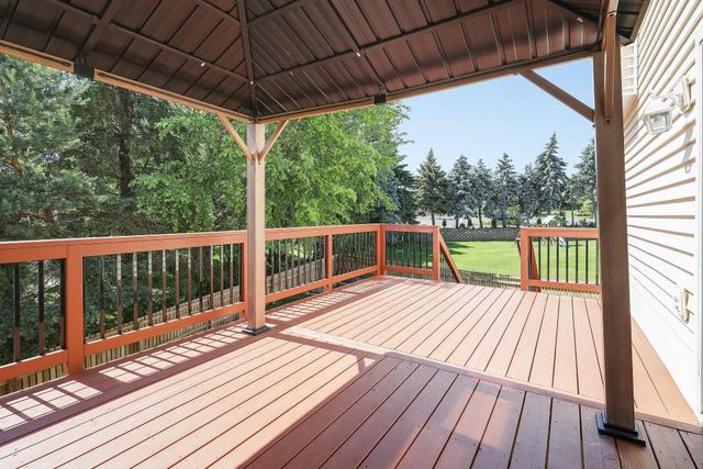 1448 Surrey Alcove, Woodbury, MN 55125
