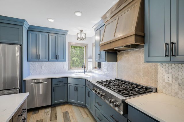1448 Surrey Alcove, Woodbury, MN 55125