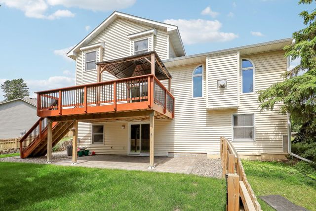 1448 Surrey Alcove, Woodbury, MN 55125