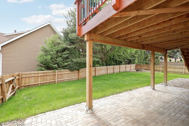 1448 Surrey Alcove, Woodbury, MN 55125