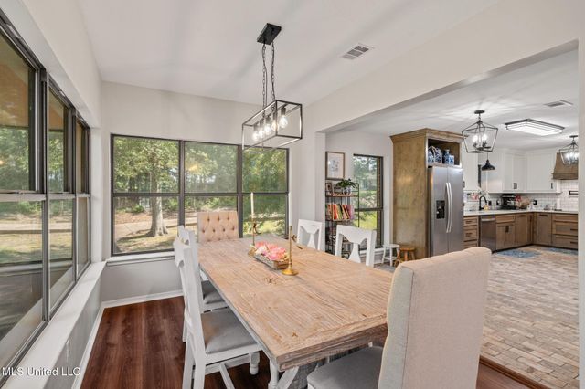 725 Hillcrest Loop, Petal, MS 39465