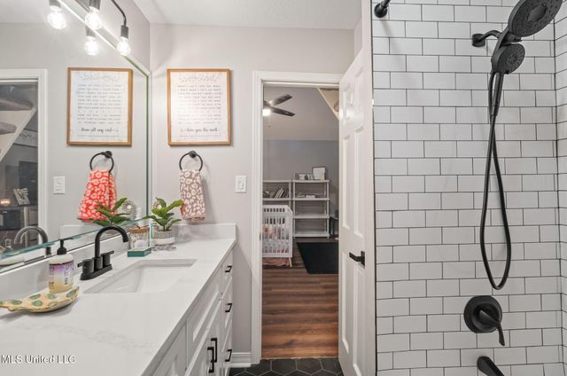 725 Hillcrest Loop, Petal, MS 39465