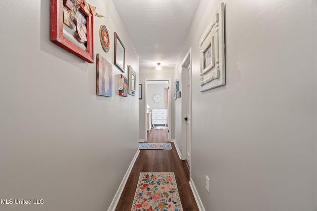 725 Hillcrest Loop, Petal, MS 39465