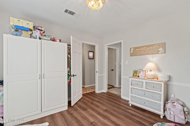 725 Hillcrest Loop, Petal, MS 39465