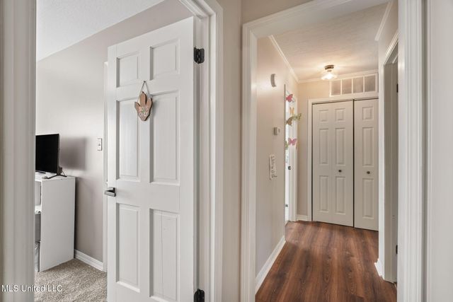 725 Hillcrest Loop, Petal, MS 39465