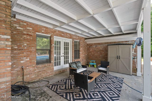 725 Hillcrest Loop, Petal, MS 39465