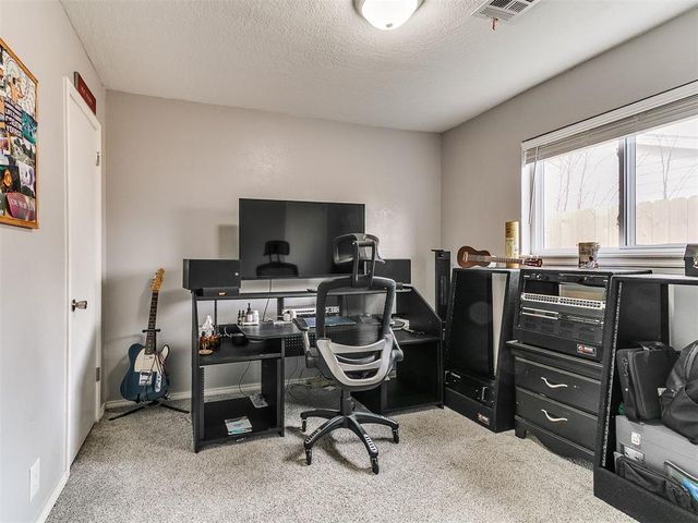 2908 N Peniel Avenue, Oklahoma City, OK 73127