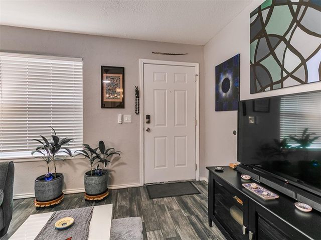 2908 N Peniel Avenue, Oklahoma City, OK 73127