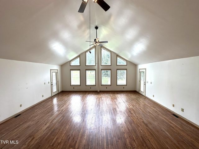 370 Jennings Lane, Greeneville, TN 37743