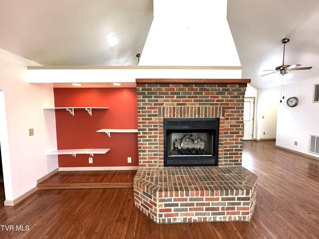 370 Jennings Lane, Greeneville, TN 37743
