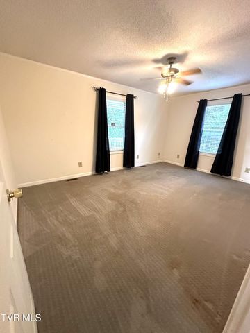 370 Jennings Lane, Greeneville, TN 37743