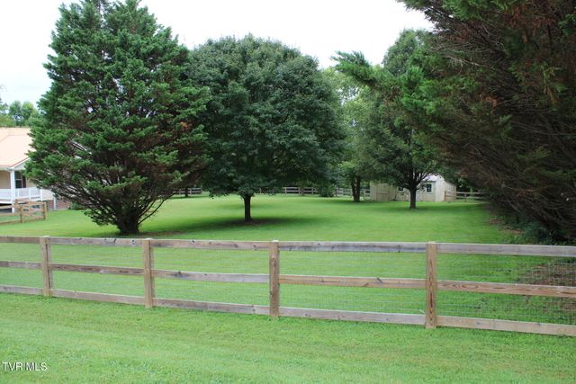 370 Jennings Lane, Greeneville, TN 37743