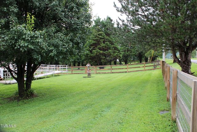 370 Jennings Lane, Greeneville, TN 37743