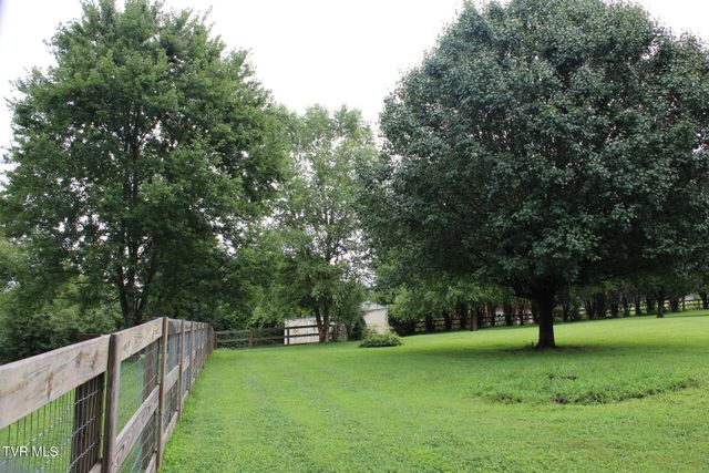 370 Jennings Lane, Greeneville, TN 37743