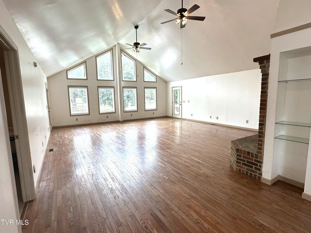 370 Jennings Lane, Greeneville, TN 37743