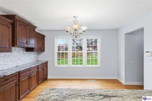 1516 Yorkshire Drive, Elizabethtown, KY 42701