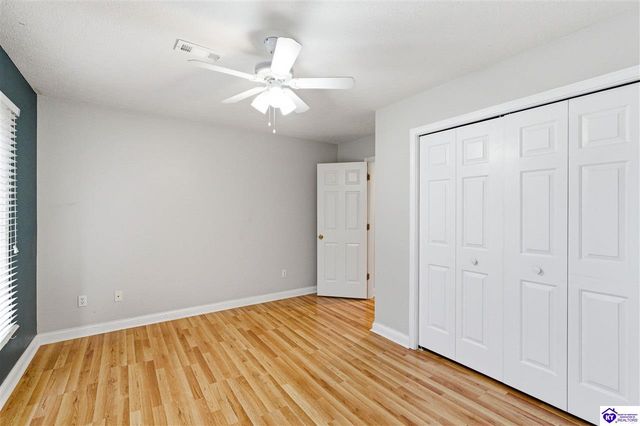 1516 Yorkshire Drive, Elizabethtown, KY 42701