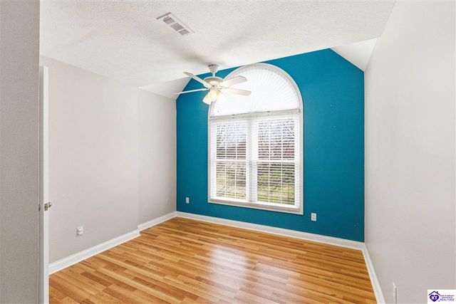 1516 Yorkshire Drive, Elizabethtown, KY 42701