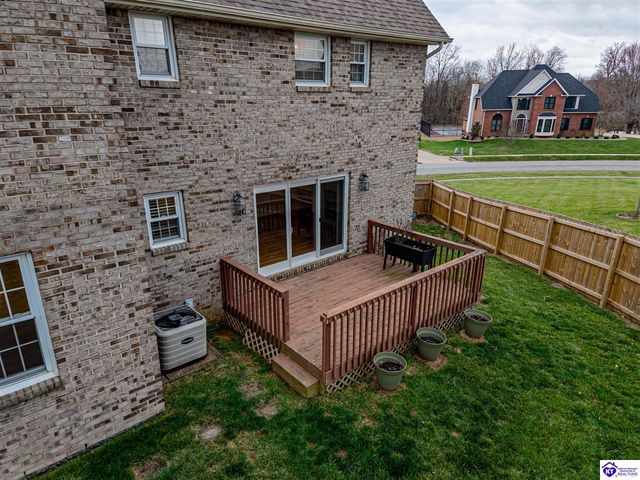 1516 Yorkshire Drive, Elizabethtown, KY 42701