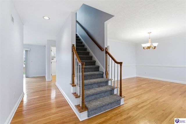 1516 Yorkshire Drive, Elizabethtown, KY 42701