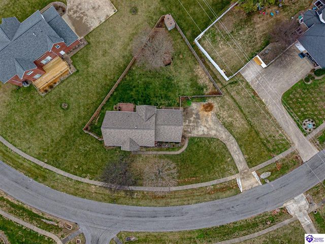 1516 Yorkshire Drive, Elizabethtown, KY 42701