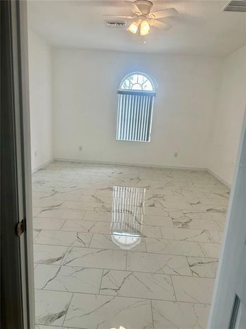 17271 E PEGGY AVE. AVENUE, Mount Dora, FL 32757