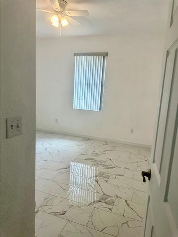 17271 E PEGGY AVE. AVENUE, Mount Dora, FL 32757