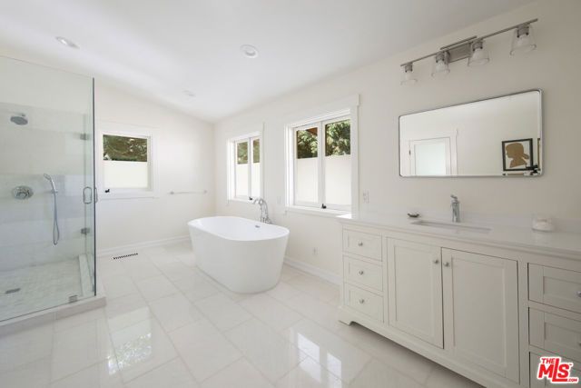 2815 E Valley Road, Montecito, CA 93108