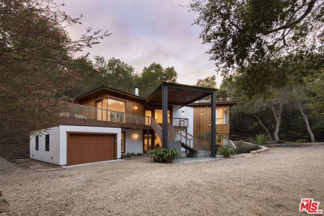 2815 E Valley Road, Montecito, CA 93108