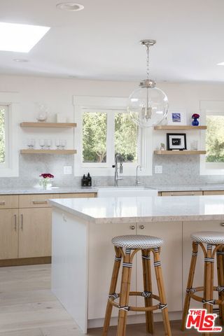 2815 E Valley Road, Montecito, CA 93108