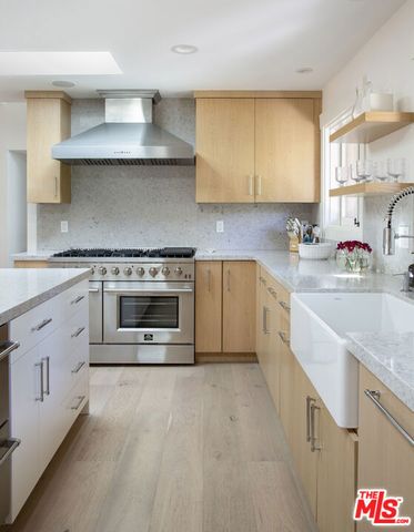 2815 E Valley Road, Montecito, CA 93108