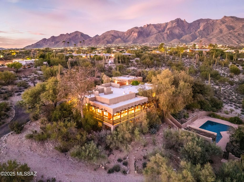 5400 N Vía Celeste, Tucson, AZ 85718