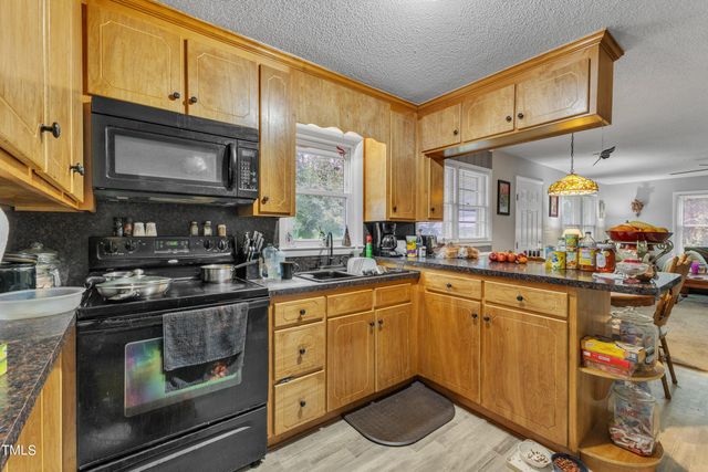 725 Colonial Drive, Raleigh, NC 27603