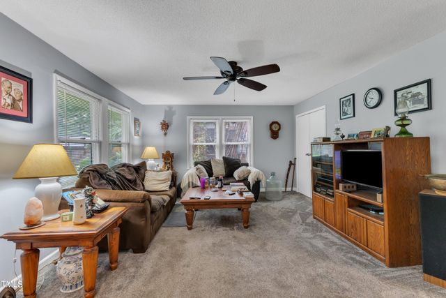 725 Colonial Drive, Raleigh, NC 27603