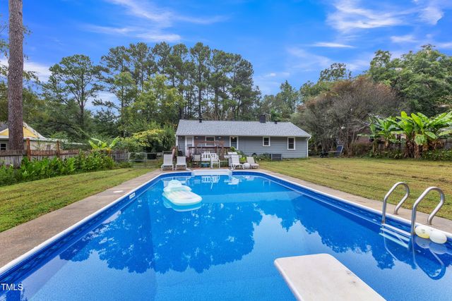 725 Colonial Drive, Raleigh, NC 27603