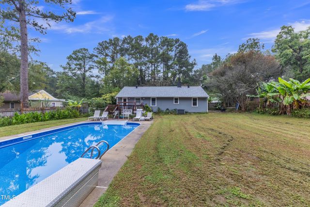 725 Colonial Drive, Raleigh, NC 27603