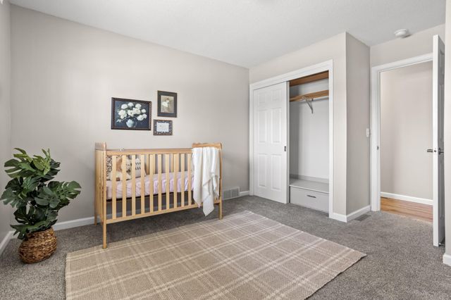 1708 3rd Street S, Moorhead, MN 56560