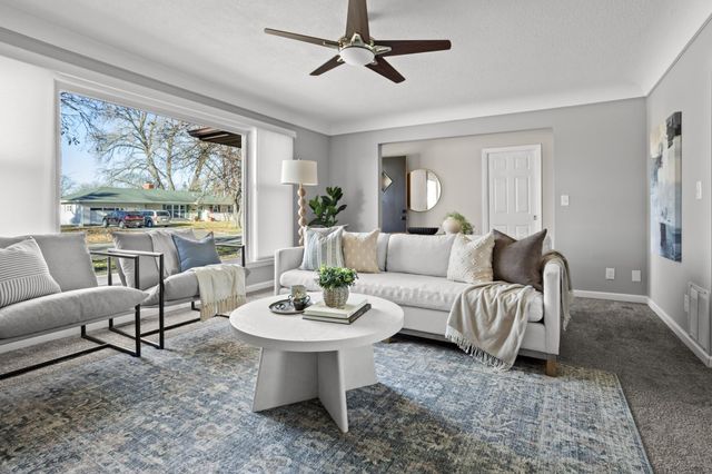 1708 3rd Street S, Moorhead, MN 56560