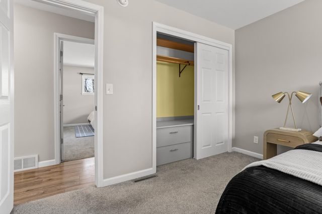 1708 3rd Street S, Moorhead, MN 56560