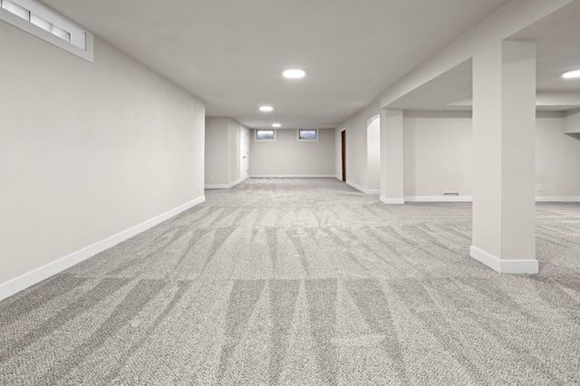 1708 3rd Street S, Moorhead, MN 56560