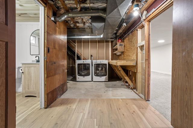 1708 3rd Street S, Moorhead, MN 56560