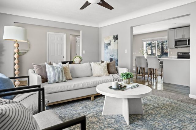 1708 3rd Street S, Moorhead, MN 56560