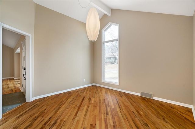 131 Seneca Lane, Lake Winnebago, MO 64034