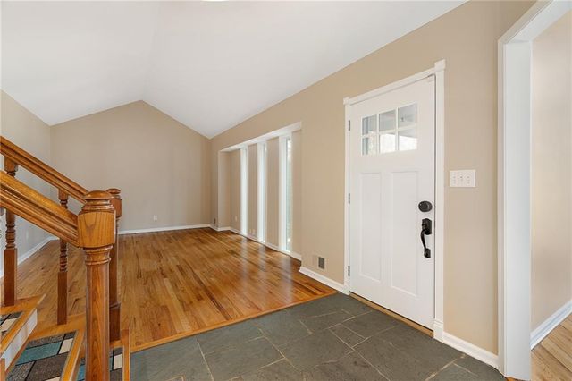 131 Seneca Lane, Lake Winnebago, MO 64034