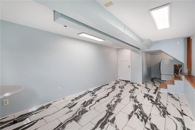 131 Seneca Lane, Lake Winnebago, MO 64034