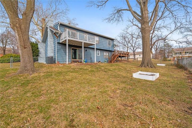 131 Seneca Lane, Lake Winnebago, MO 64034