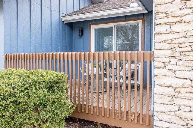 131 Seneca Lane, Lake Winnebago, MO 64034