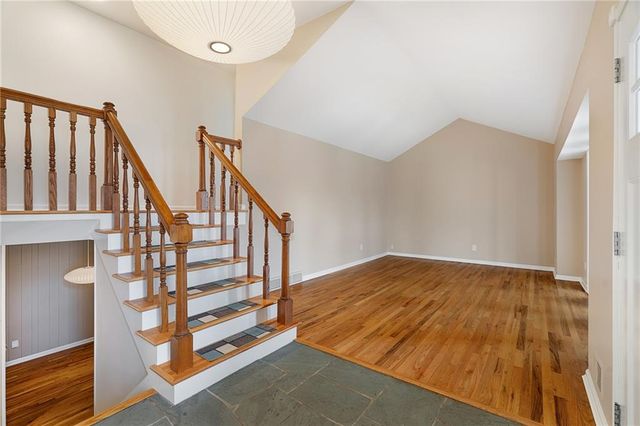 131 Seneca Lane, Lake Winnebago, MO 64034