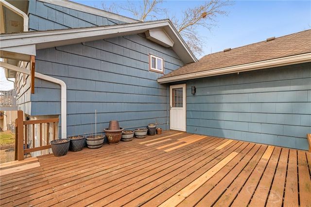 131 Seneca Lane, Lake Winnebago, MO 64034